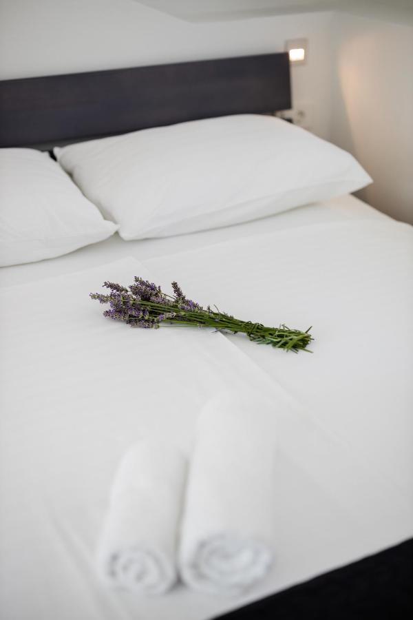 Miracolo Di Mare Trend Bed and Breakfast Πιράν Εξωτερικό φωτογραφία