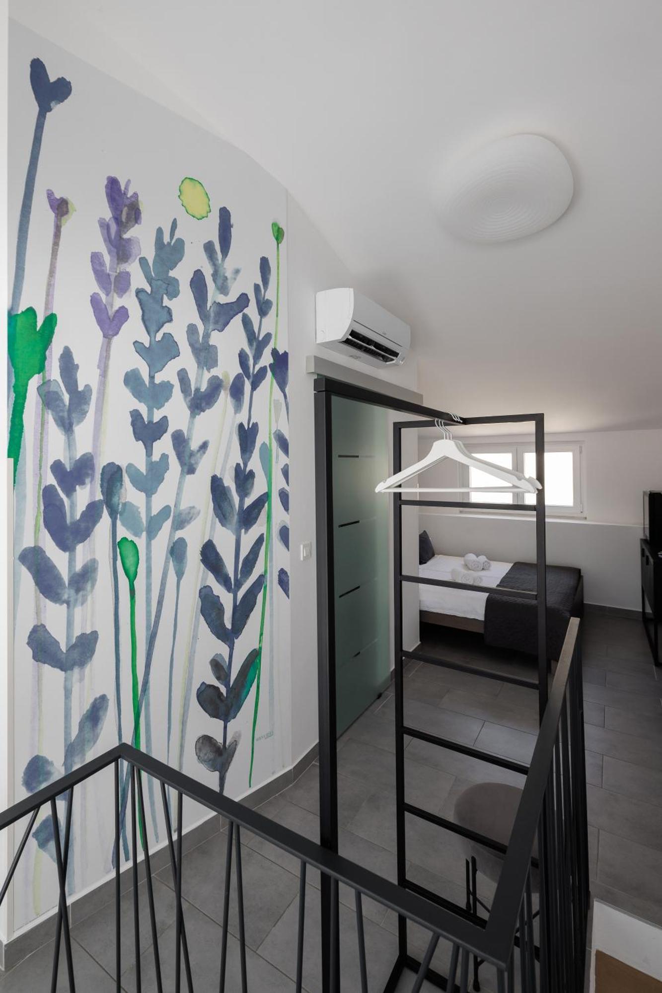Miracolo Di Mare Trend Bed and Breakfast Πιράν Εξωτερικό φωτογραφία